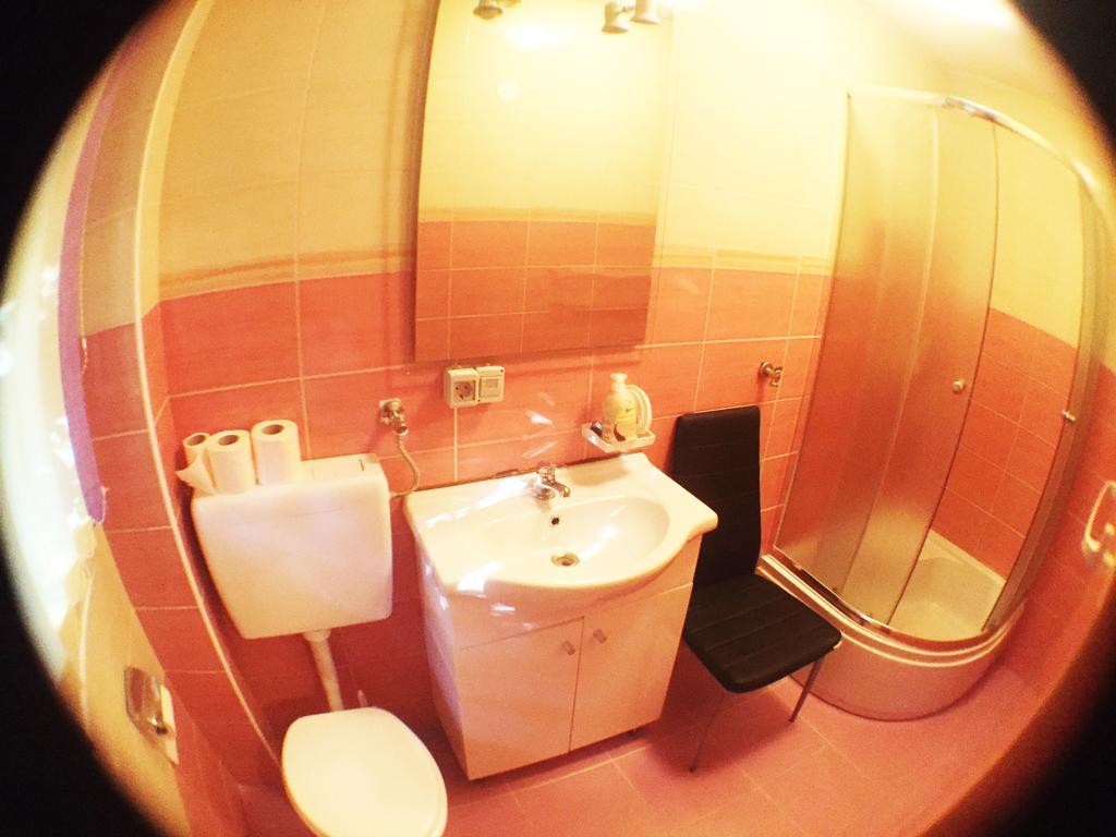Blazic II Hotel Марибор Екстериор снимка